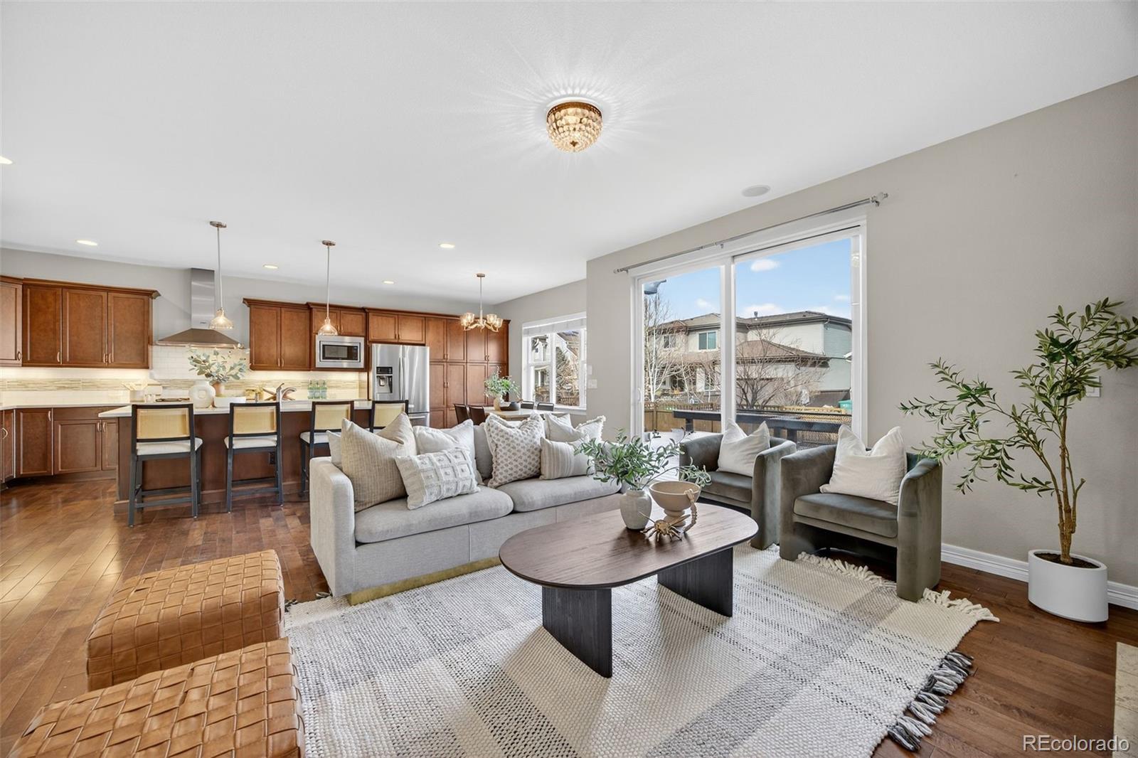 MLS Image #4 for 8057 e 31st avenue,denver, Colorado