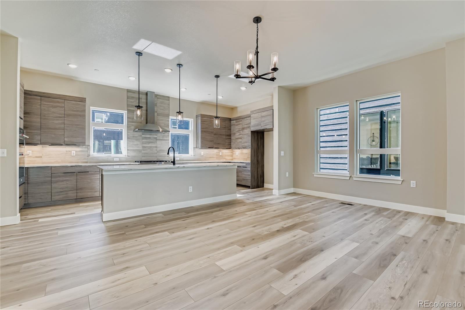 MLS Image #11 for 16595  peak way,broomfield, Colorado