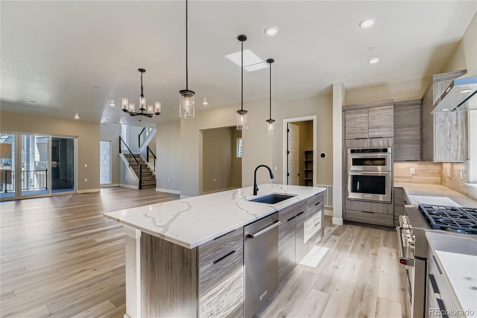 MLS Image #16 for 16595  peak way,broomfield, Colorado