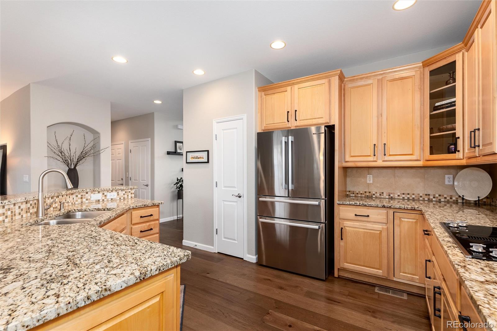 MLS Image #13 for 27263 e euclid drive,aurora, Colorado