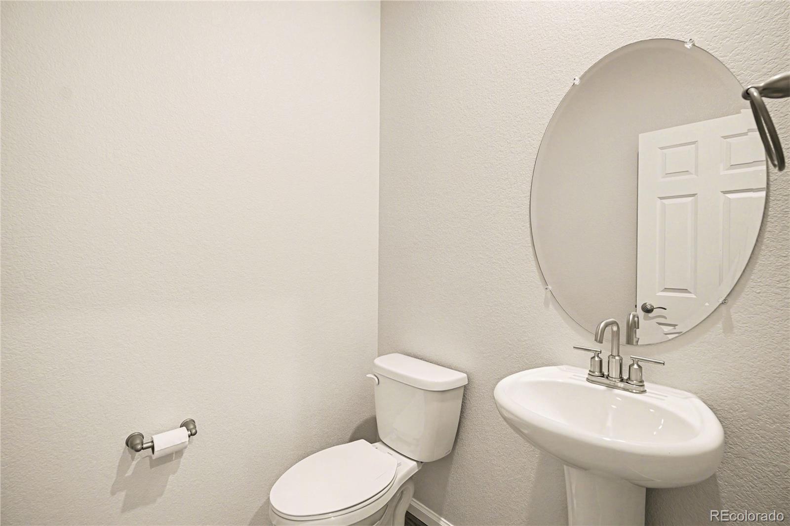 MLS Image #14 for 24068 e atlantic place,aurora, Colorado