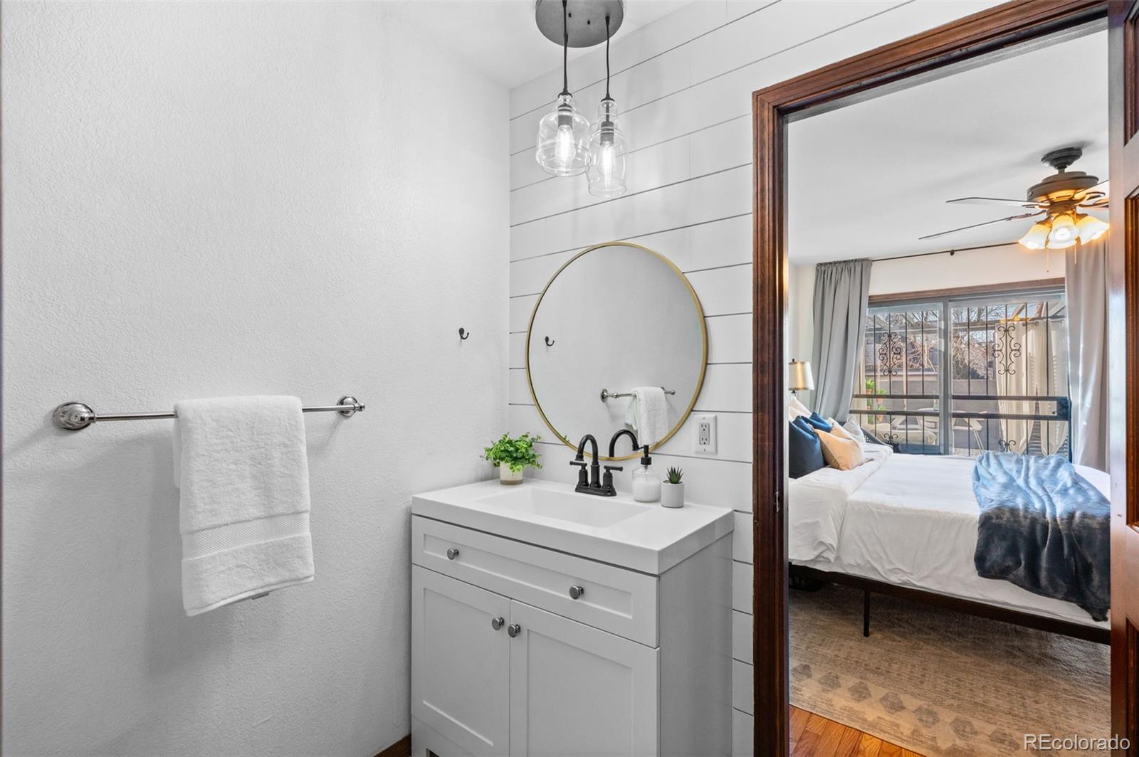 MLS Image #14 for 2325  perry street,denver, Colorado