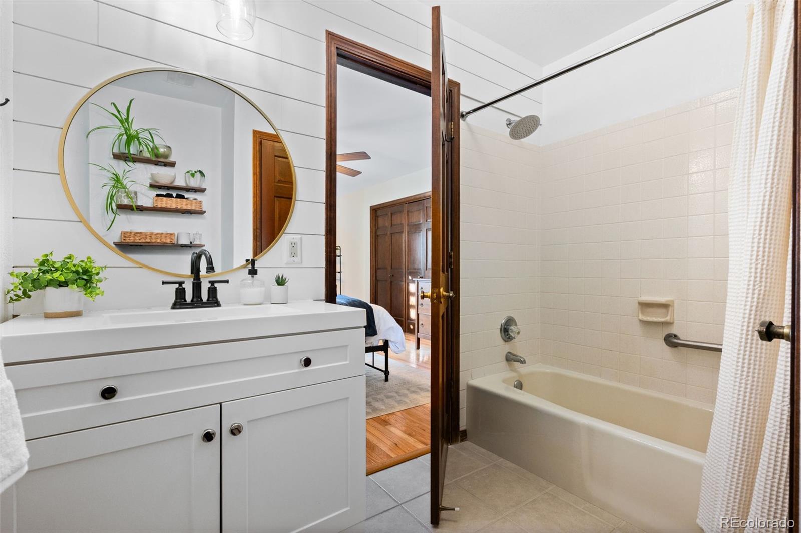 MLS Image #15 for 2325  perry street,denver, Colorado