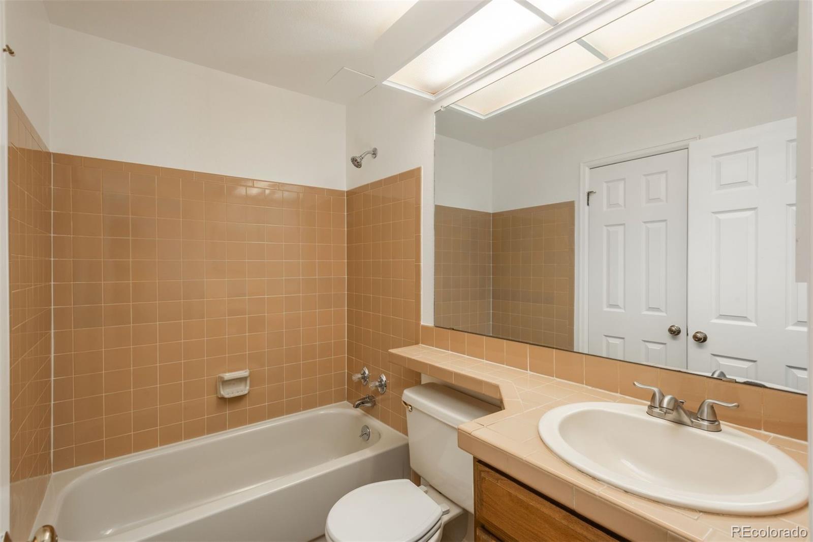 MLS Image #22 for 2685 s dayton way,denver, Colorado