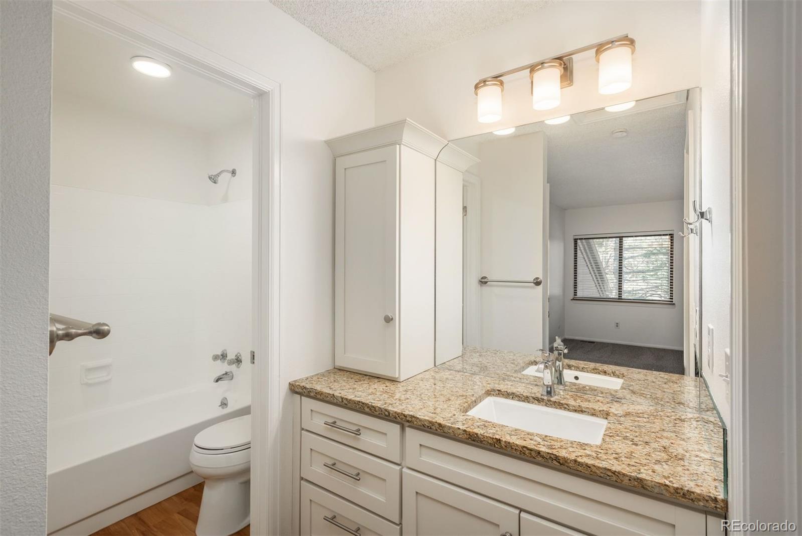 MLS Image #32 for 2685 s dayton way,denver, Colorado