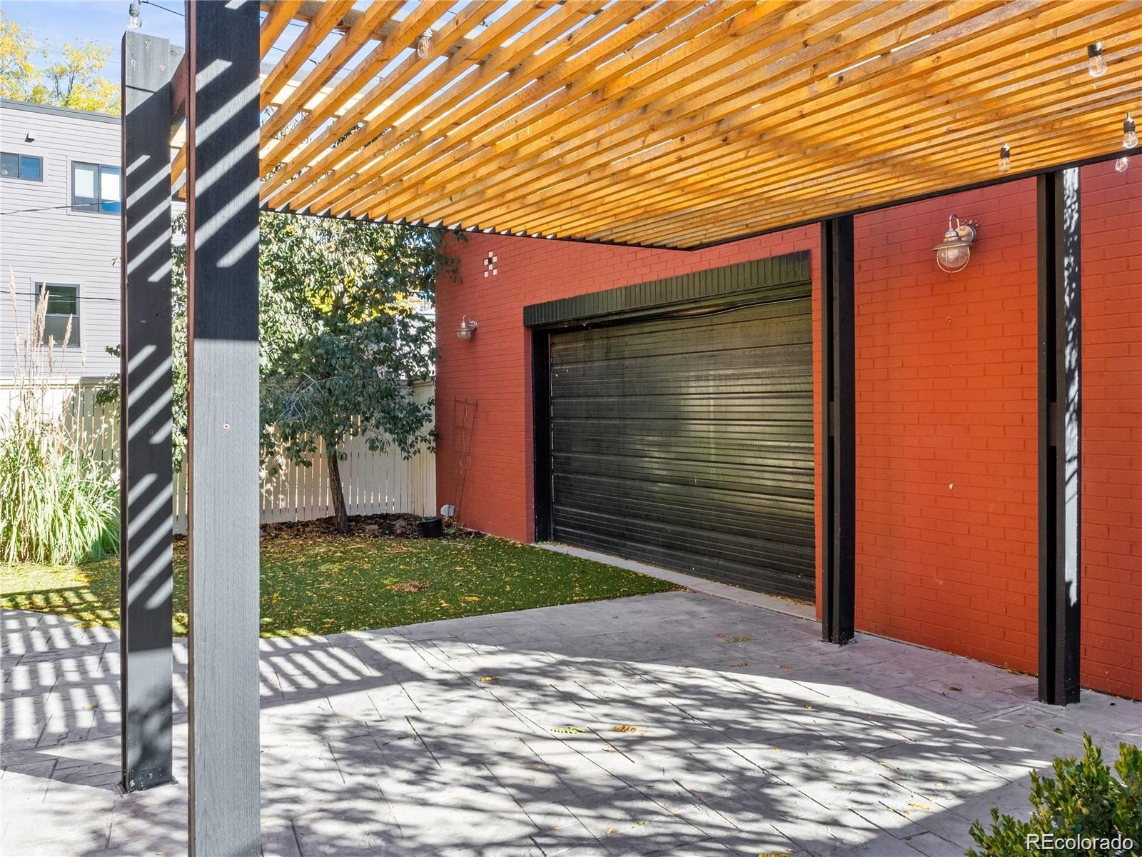 MLS Image #31 for 1860  race street,denver, Colorado