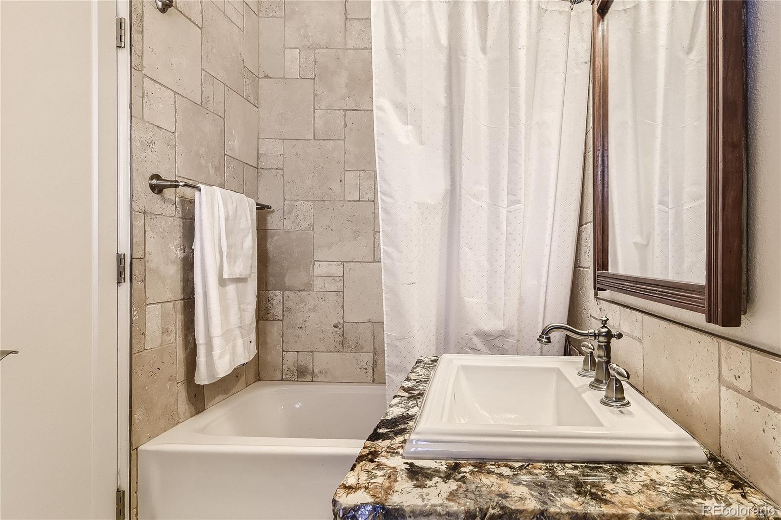 MLS Image #20 for 160 s hudson street,denver, Colorado