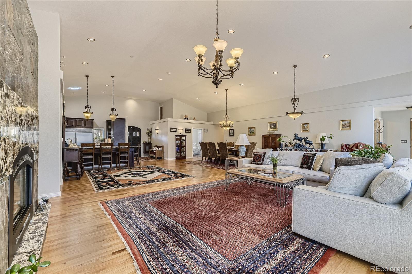 MLS Image #5 for 160 s hudson street,denver, Colorado
