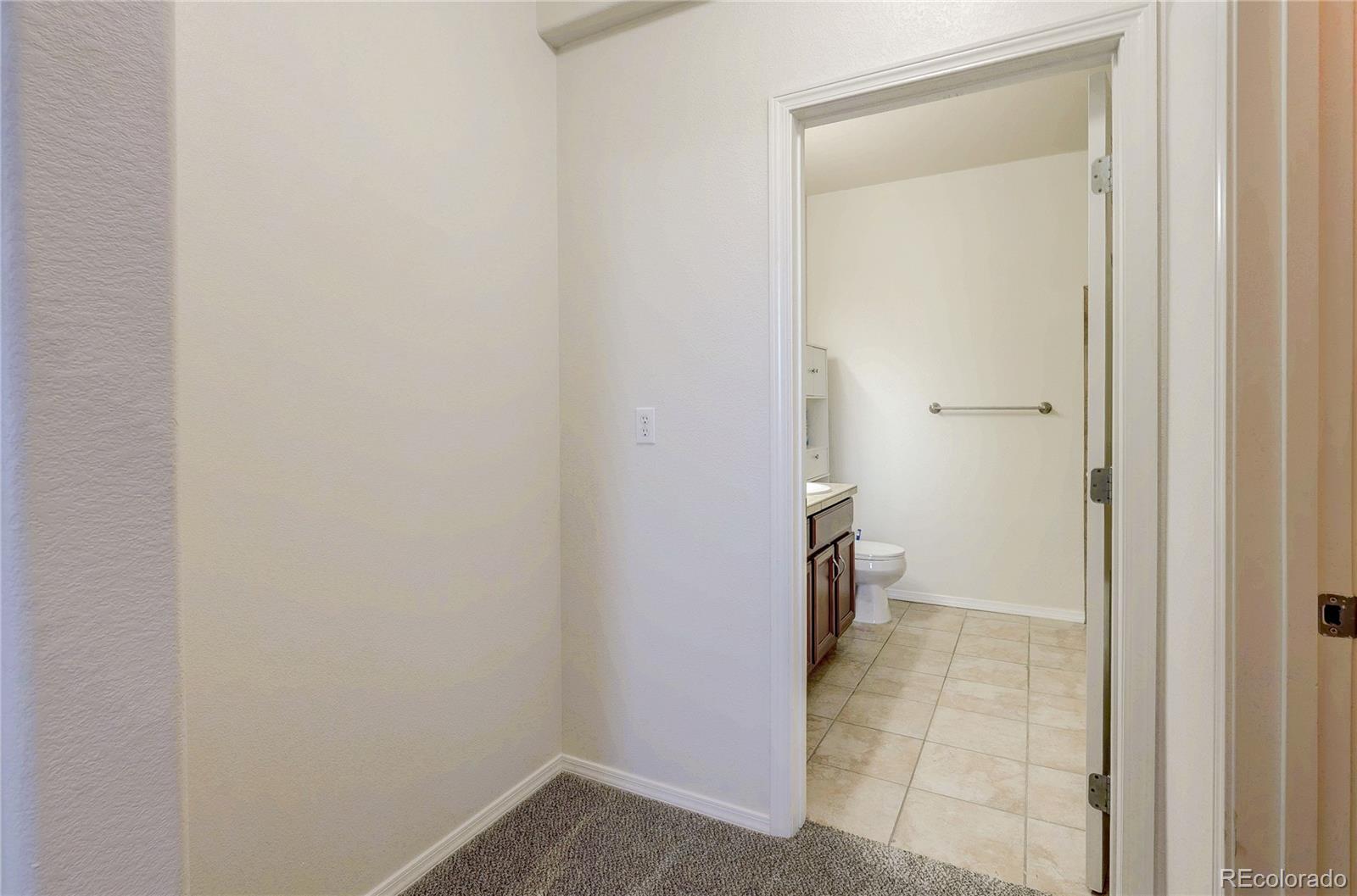 MLS Image #17 for 8489  canyon rim circle 207,englewood, Colorado