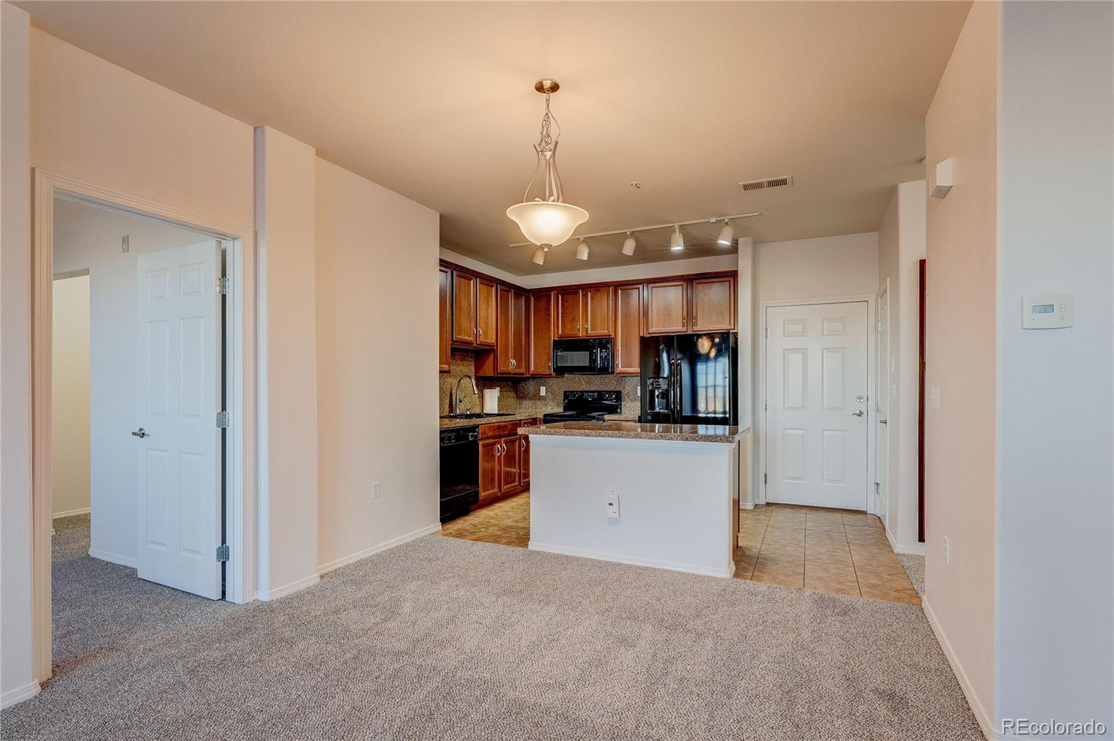 MLS Image #5 for 8489  canyon rim circle 207,englewood, Colorado
