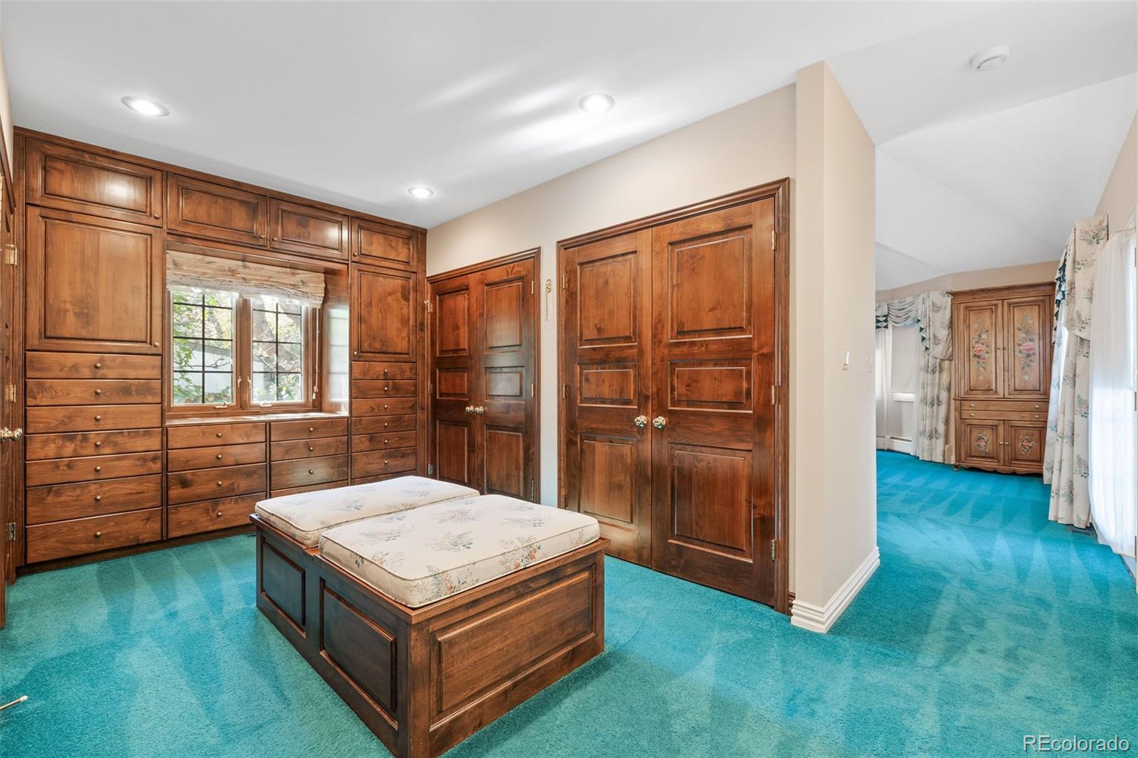 MLS Image #22 for 1  crestmoor drive,denver, Colorado