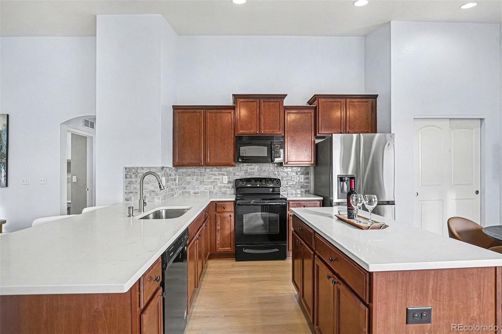 MLS Image #12 for 16762 e 102nd avenue,commerce city, Colorado