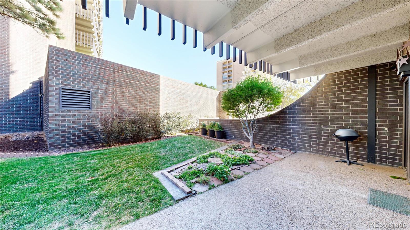 MLS Image #19 for 460 s marion parkway,denver, Colorado