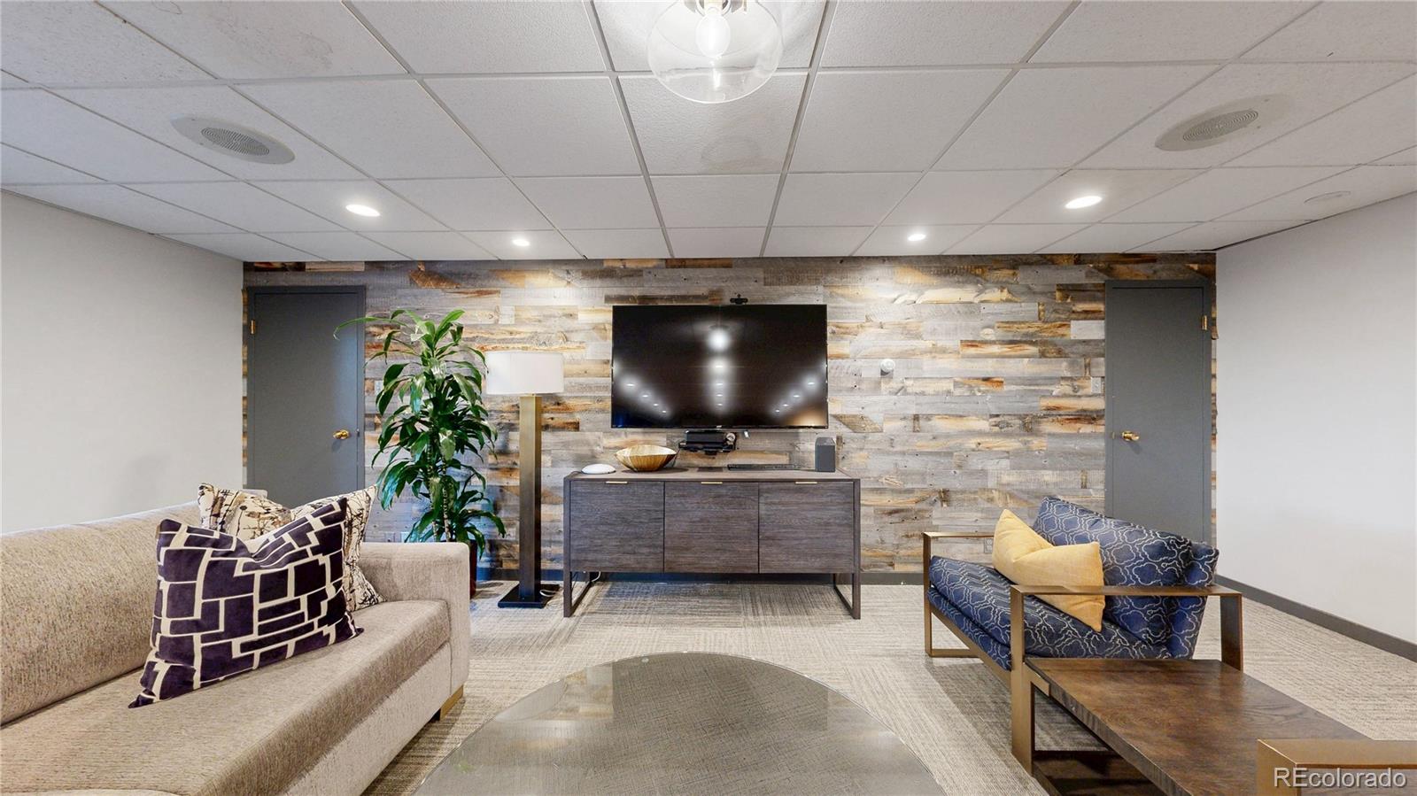 MLS Image #22 for 460 s marion parkway,denver, Colorado