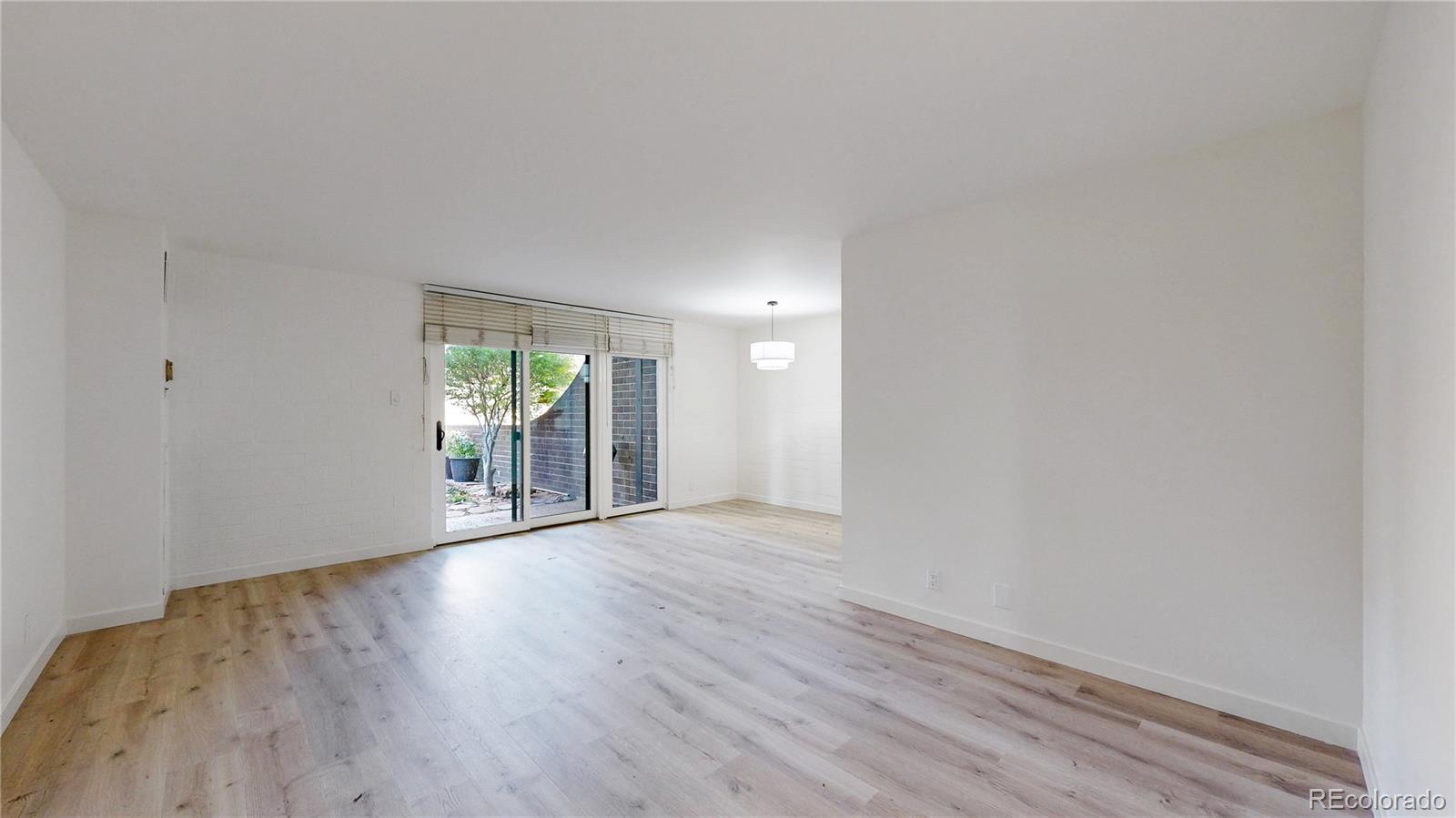 MLS Image #6 for 460 s marion parkway,denver, Colorado