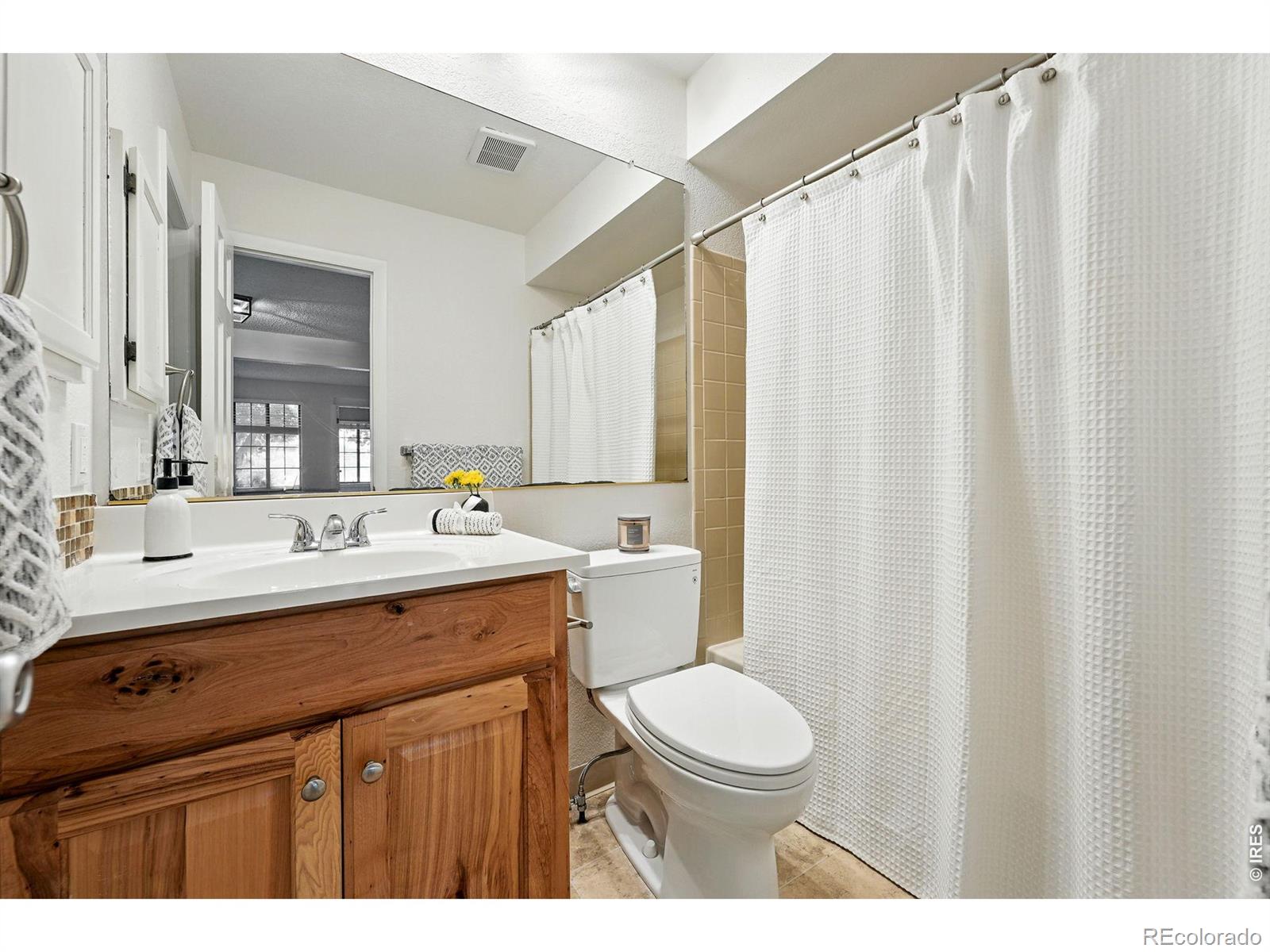 MLS Image #18 for 5920  gunbarrel avenue,boulder, Colorado