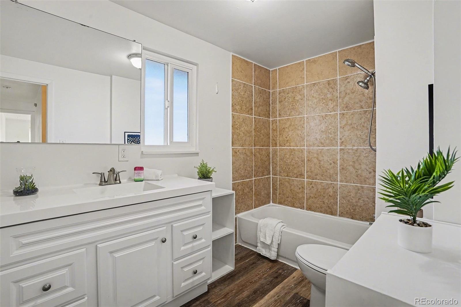 MLS Image #14 for 6317 w mississippi place,lakewood, Colorado