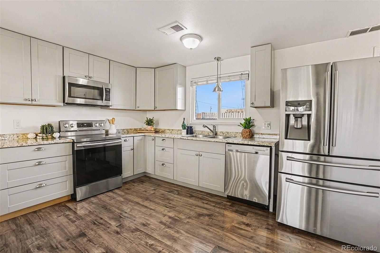 MLS Image #5 for 6317 w mississippi place,lakewood, Colorado