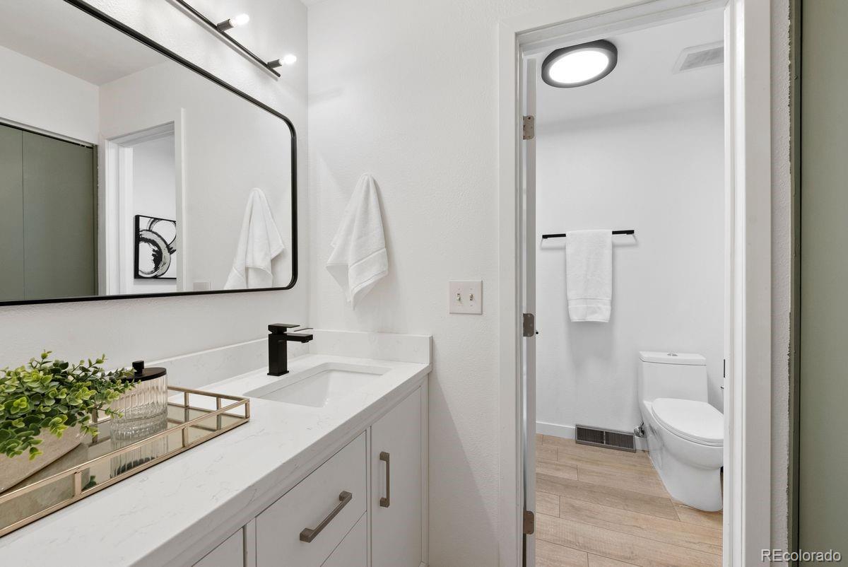MLS Image #25 for 7461 s kit carson street,centennial, Colorado