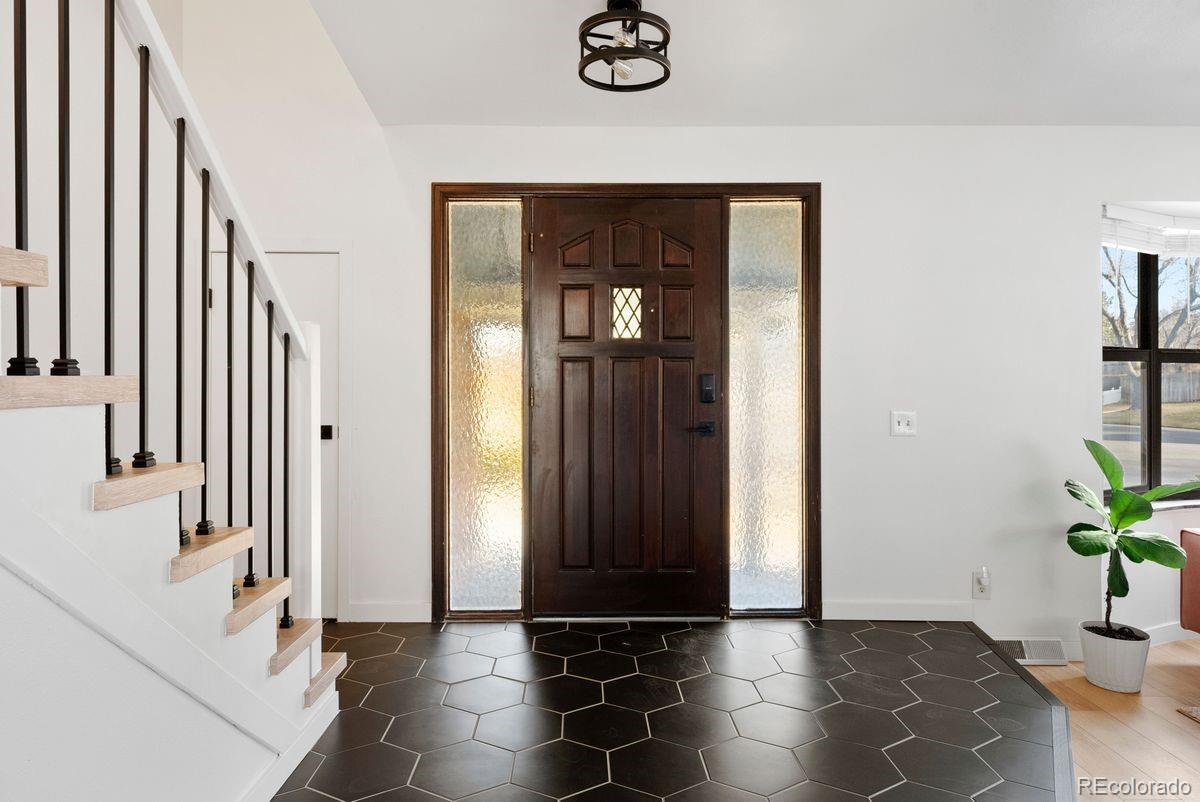 MLS Image #4 for 7461 s kit carson street,centennial, Colorado