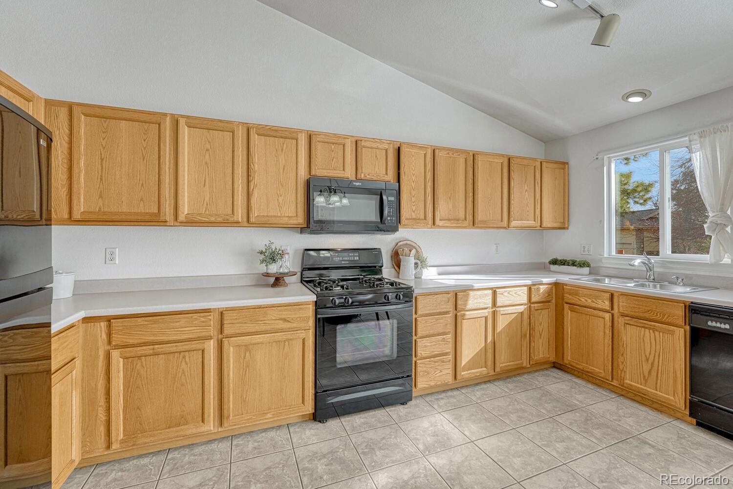 MLS Image #14 for 10600 w girard avenue,lakewood, Colorado