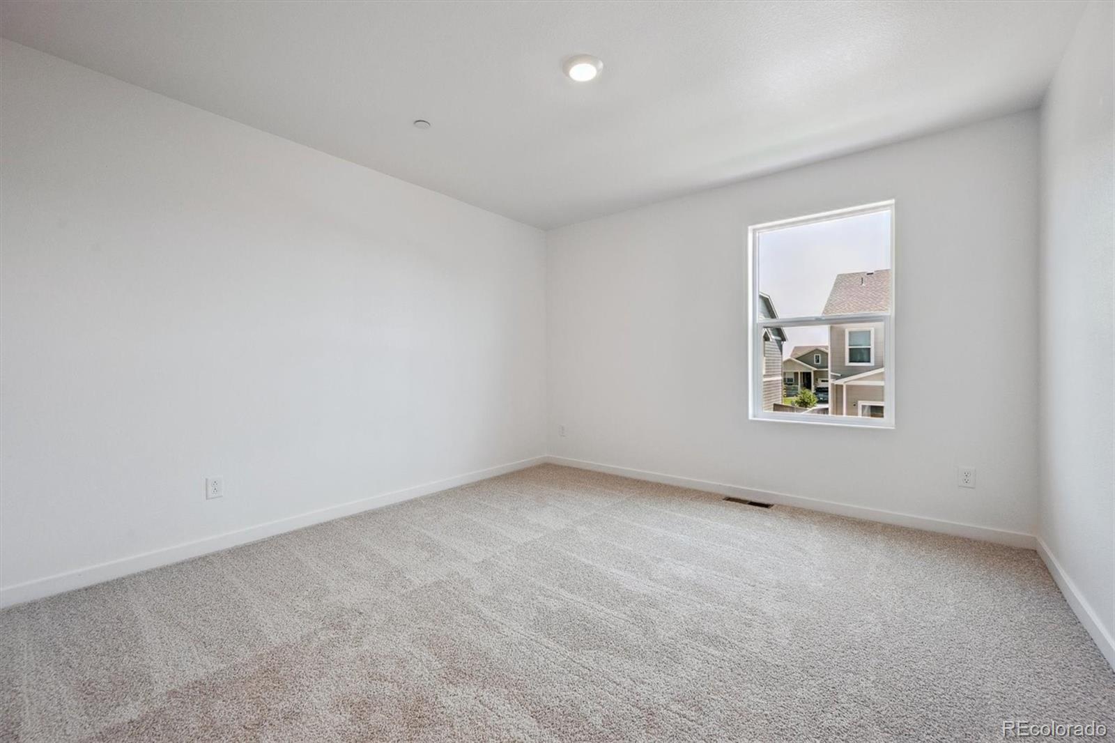 MLS Image #7 for 1013  brink street,lochbuie, Colorado
