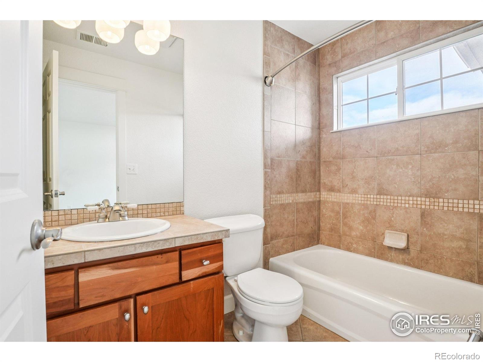 MLS Image #31 for 1325  jade lane,longmont, Colorado