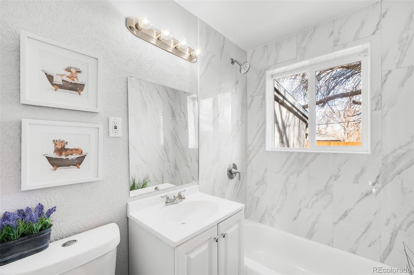 MLS Image #11 for 1350  dallas street,aurora, Colorado