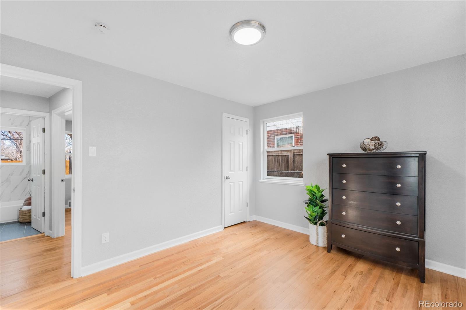 MLS Image #13 for 1350  dallas street,aurora, Colorado
