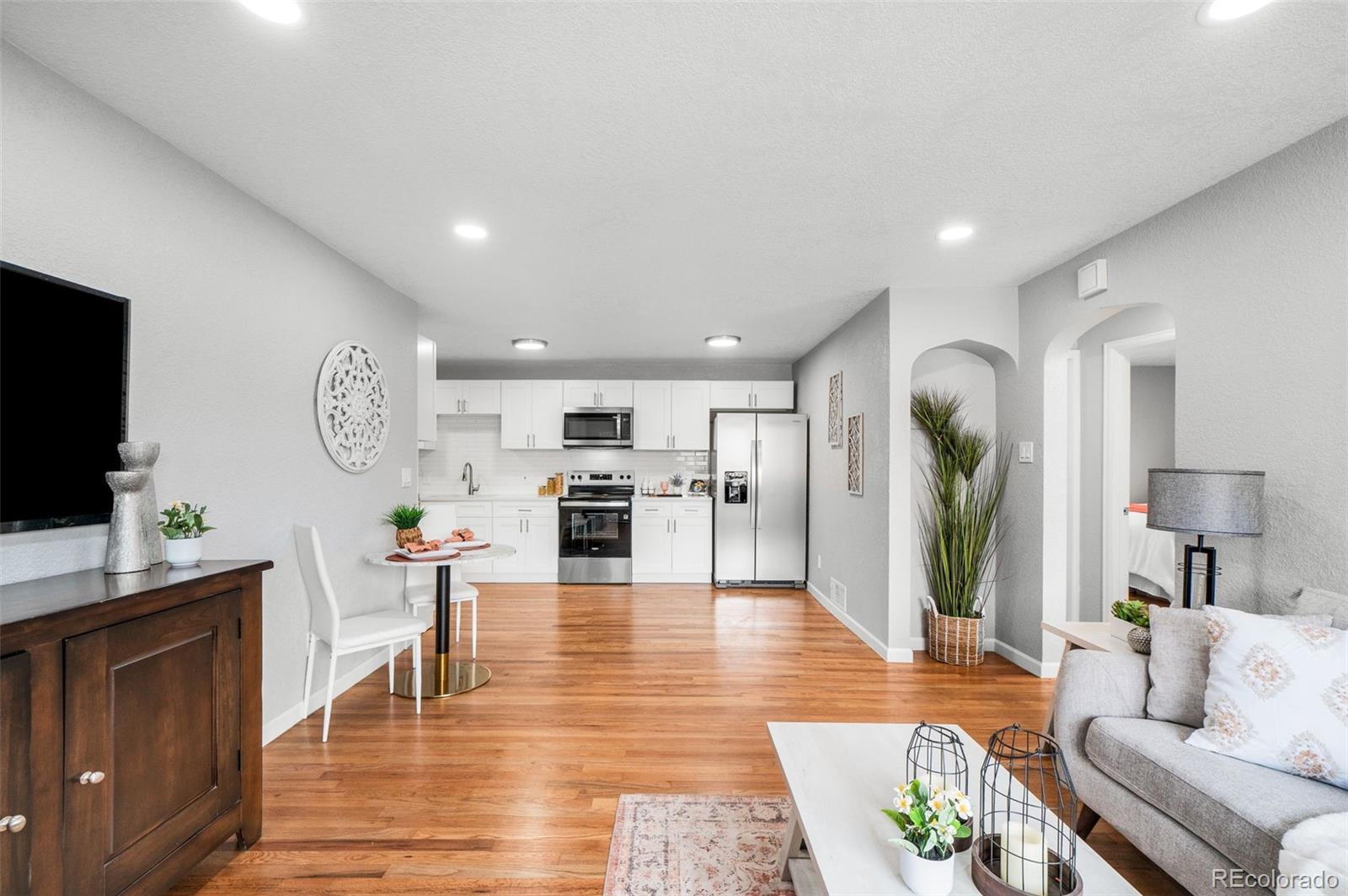 MLS Image #3 for 1350  dallas street,aurora, Colorado