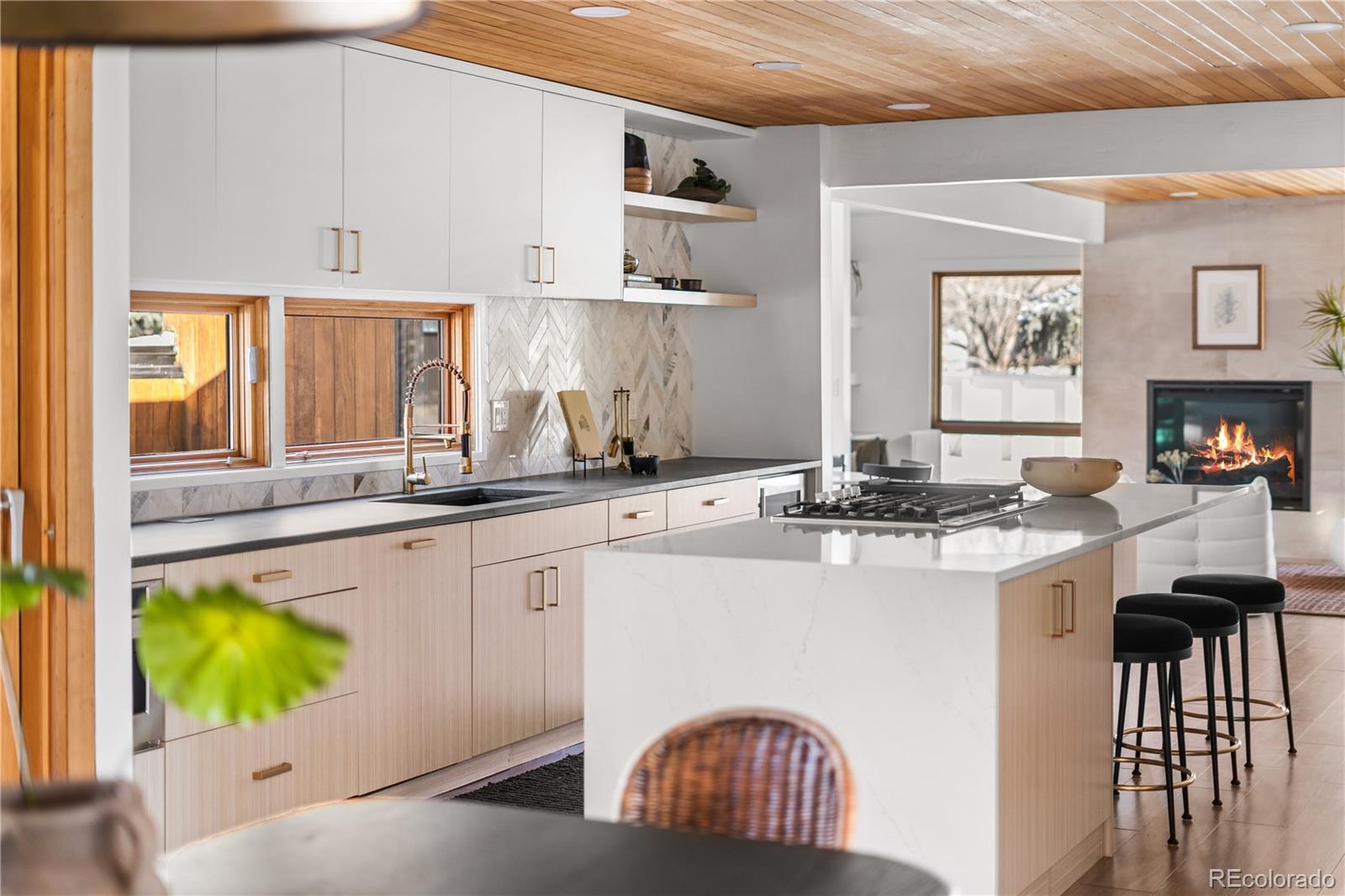 MLS Image #11 for 9630 e powers place,greenwood village, Colorado