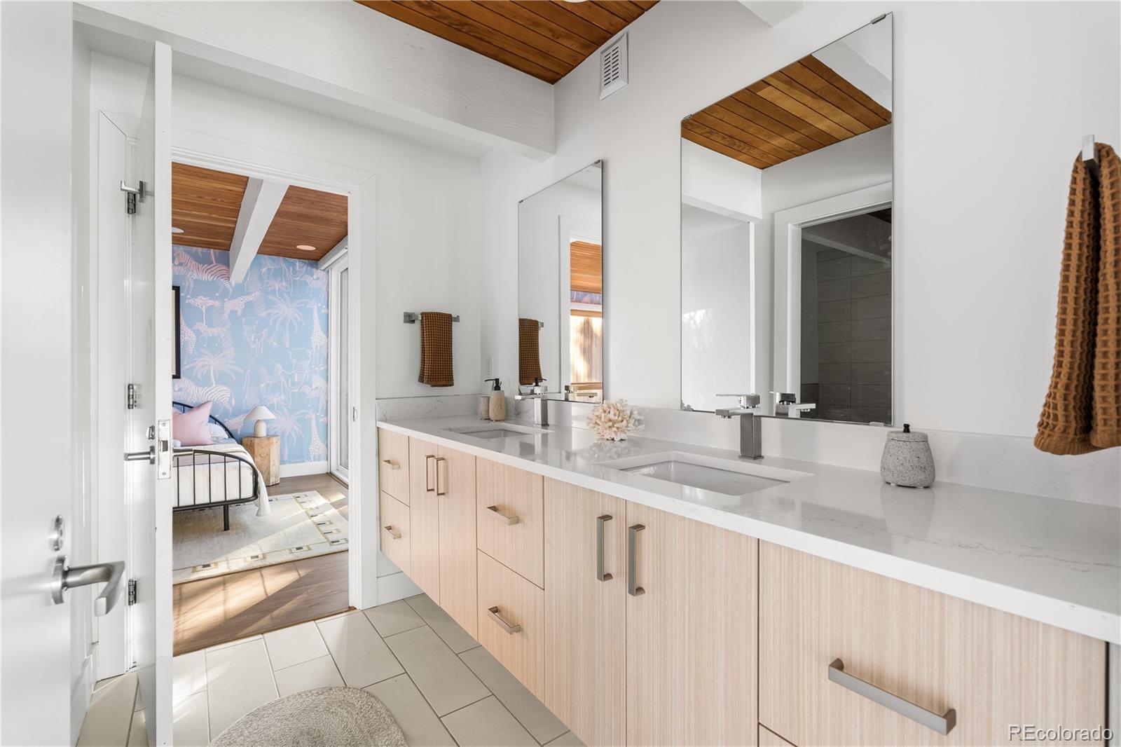 MLS Image #25 for 9630 e powers place,greenwood village, Colorado