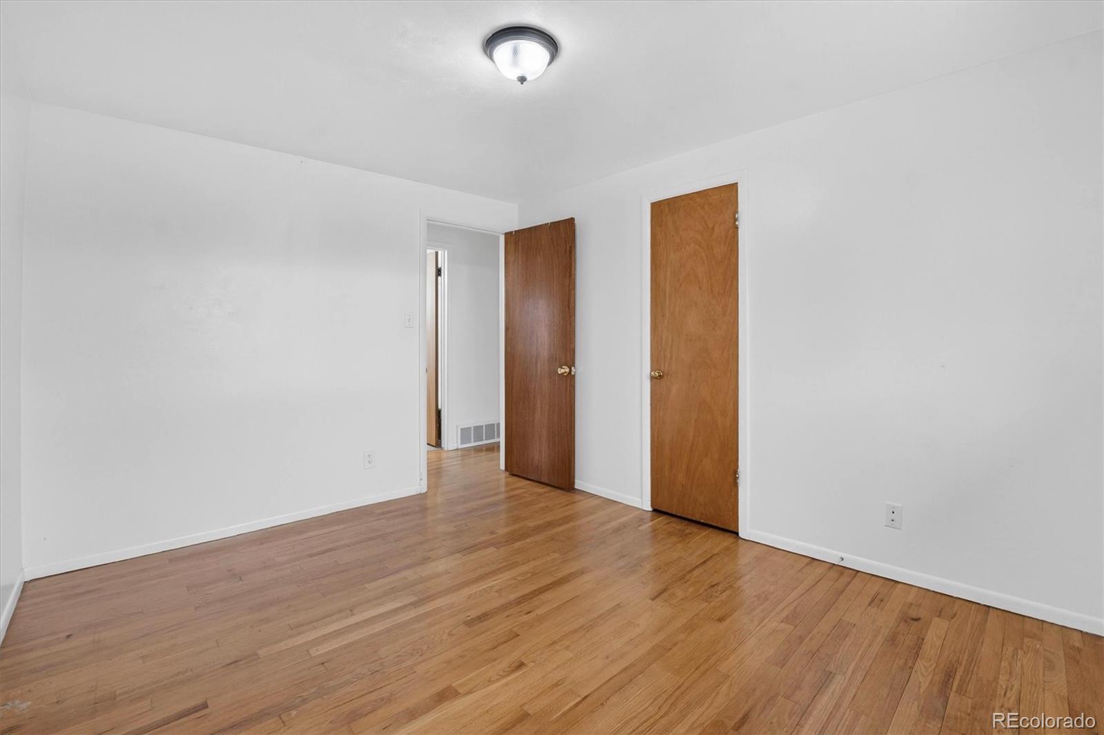 MLS Image #12 for 2500  westchester drive,denver, Colorado