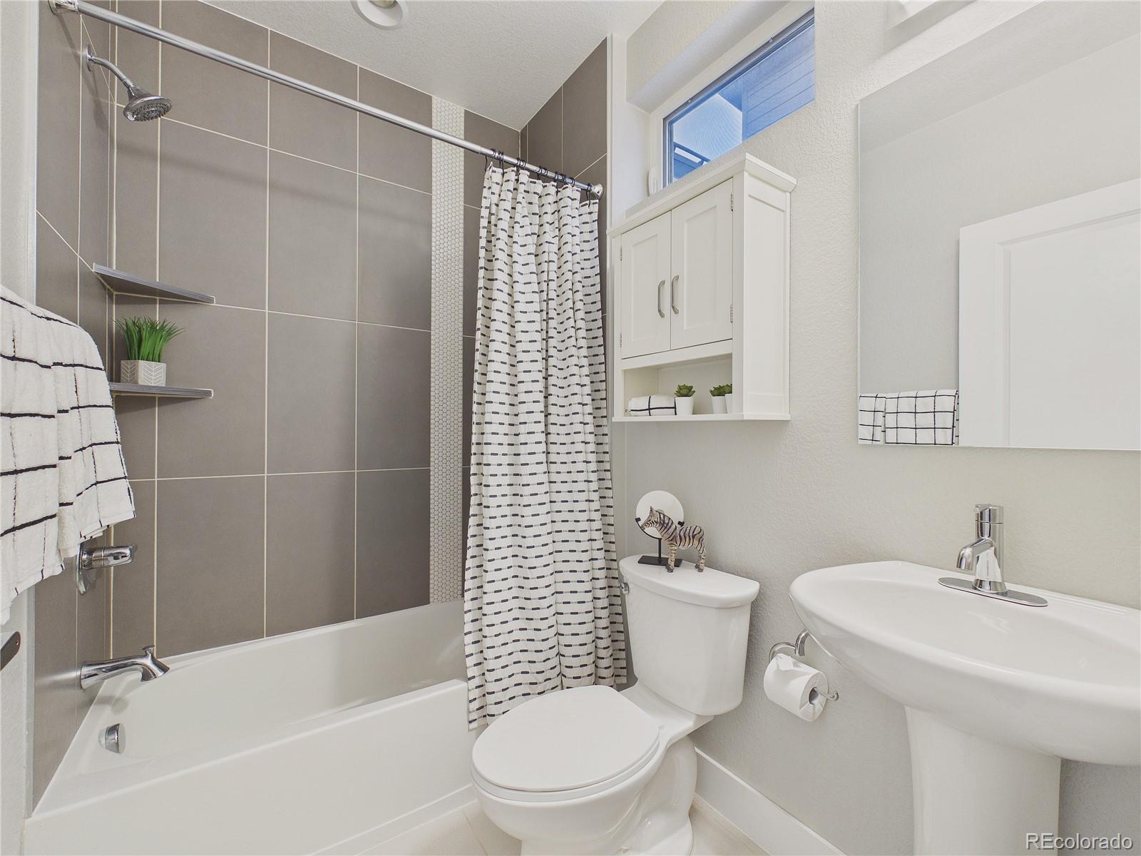 MLS Image #14 for 2815 w 25th avenue 2,denver, Colorado