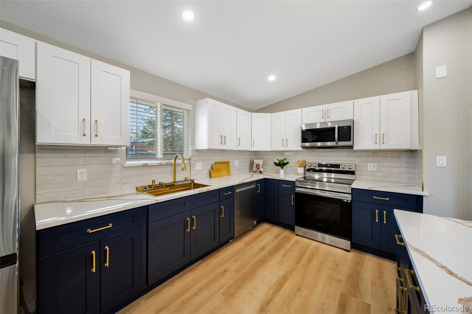 MLS Image #5 for 7232 s colorado court,centennial, Colorado