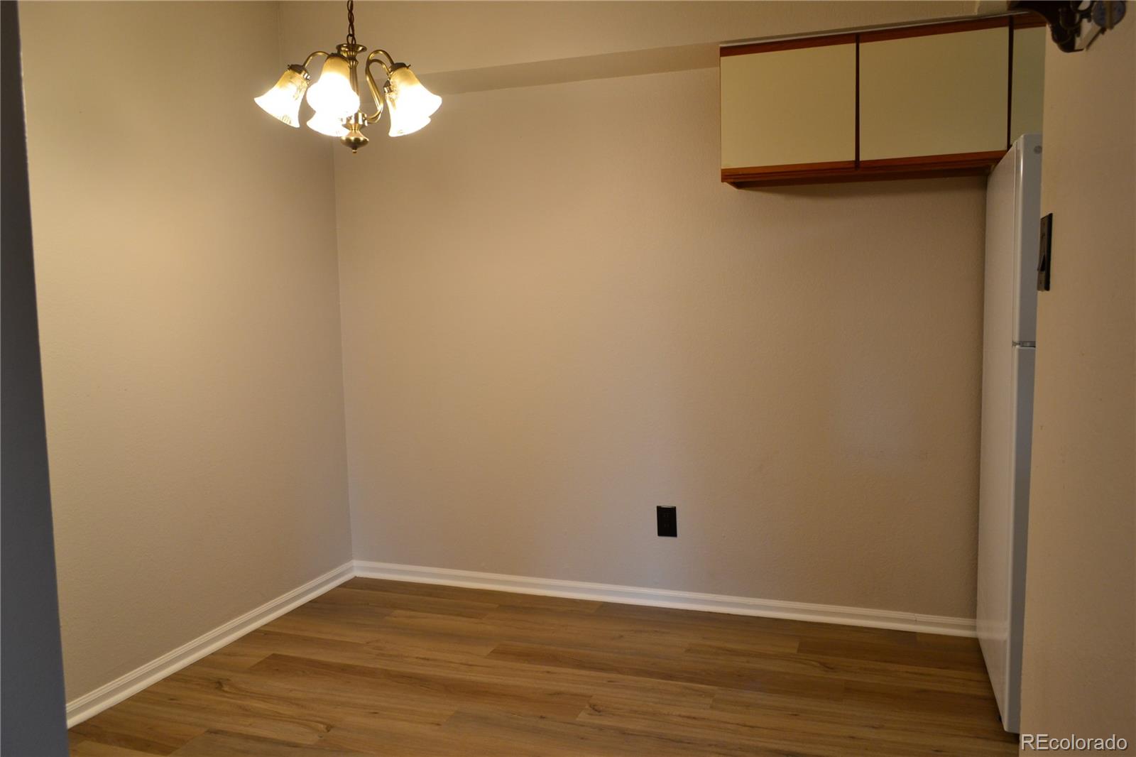 MLS Image #9 for 6388  oak court 104,arvada, Colorado