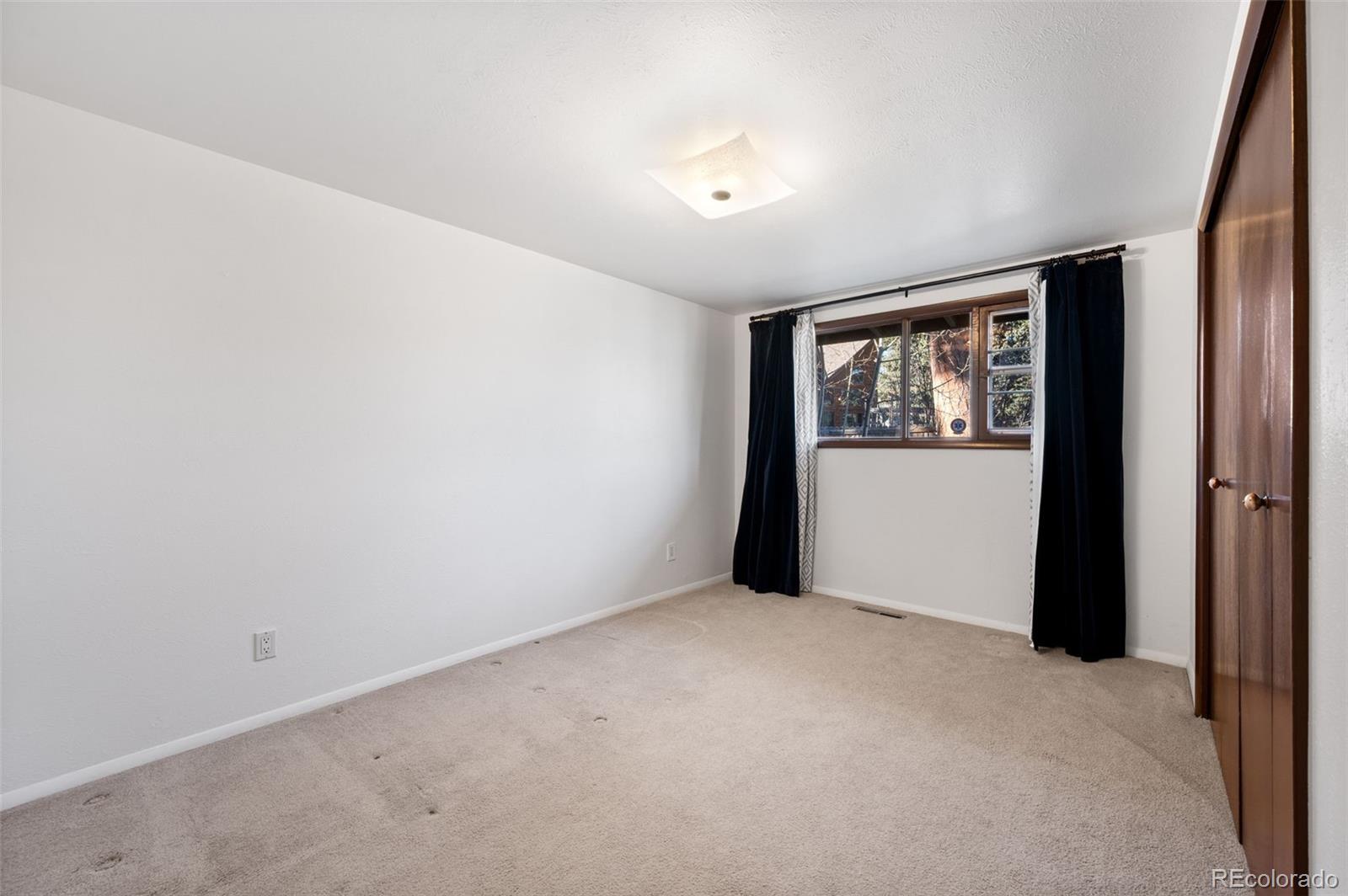 MLS Image #19 for 23048  isoleta road,indian hills, Colorado