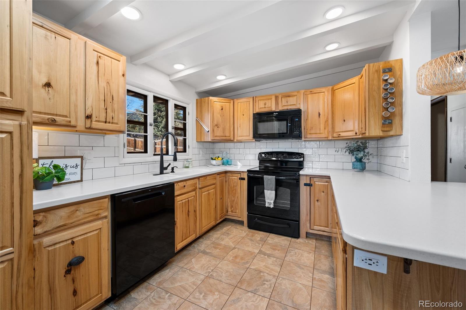 MLS Image #5 for 23048  isoleta road,indian hills, Colorado