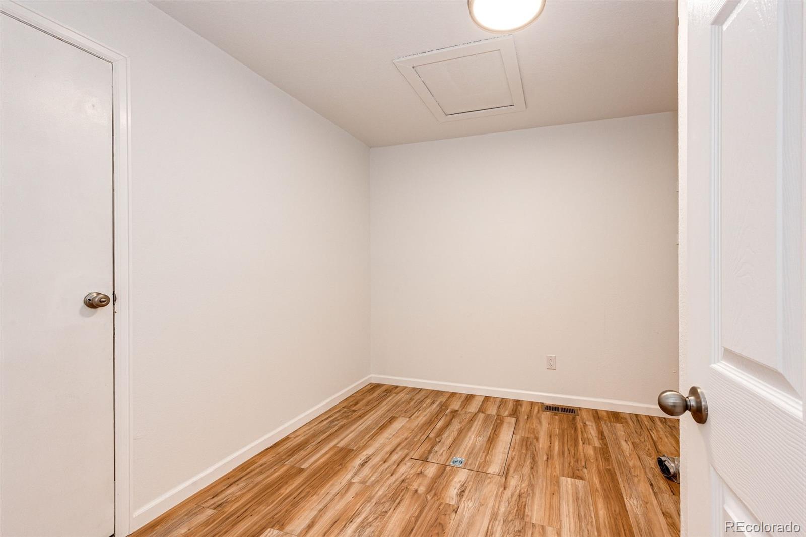 MLS Image #10 for 15463 e princeton avenue ,aurora, Colorado