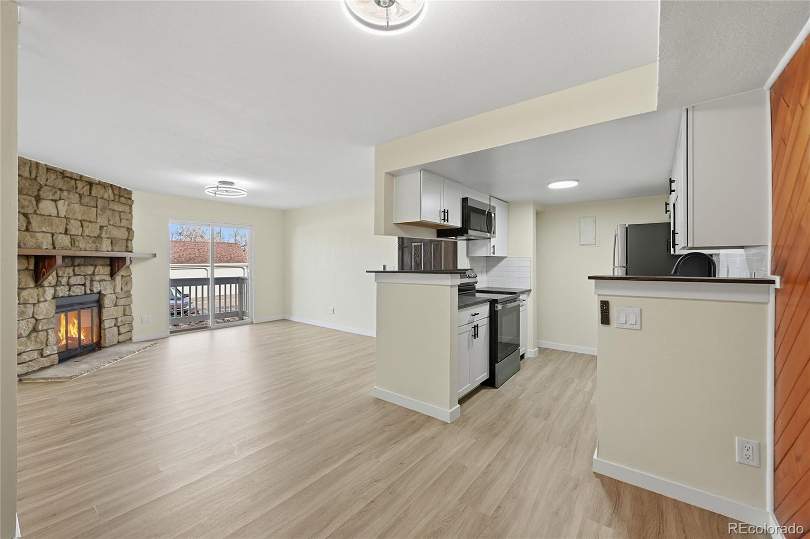MLS Image #3 for 13302 e jewell avenue 102,aurora, Colorado