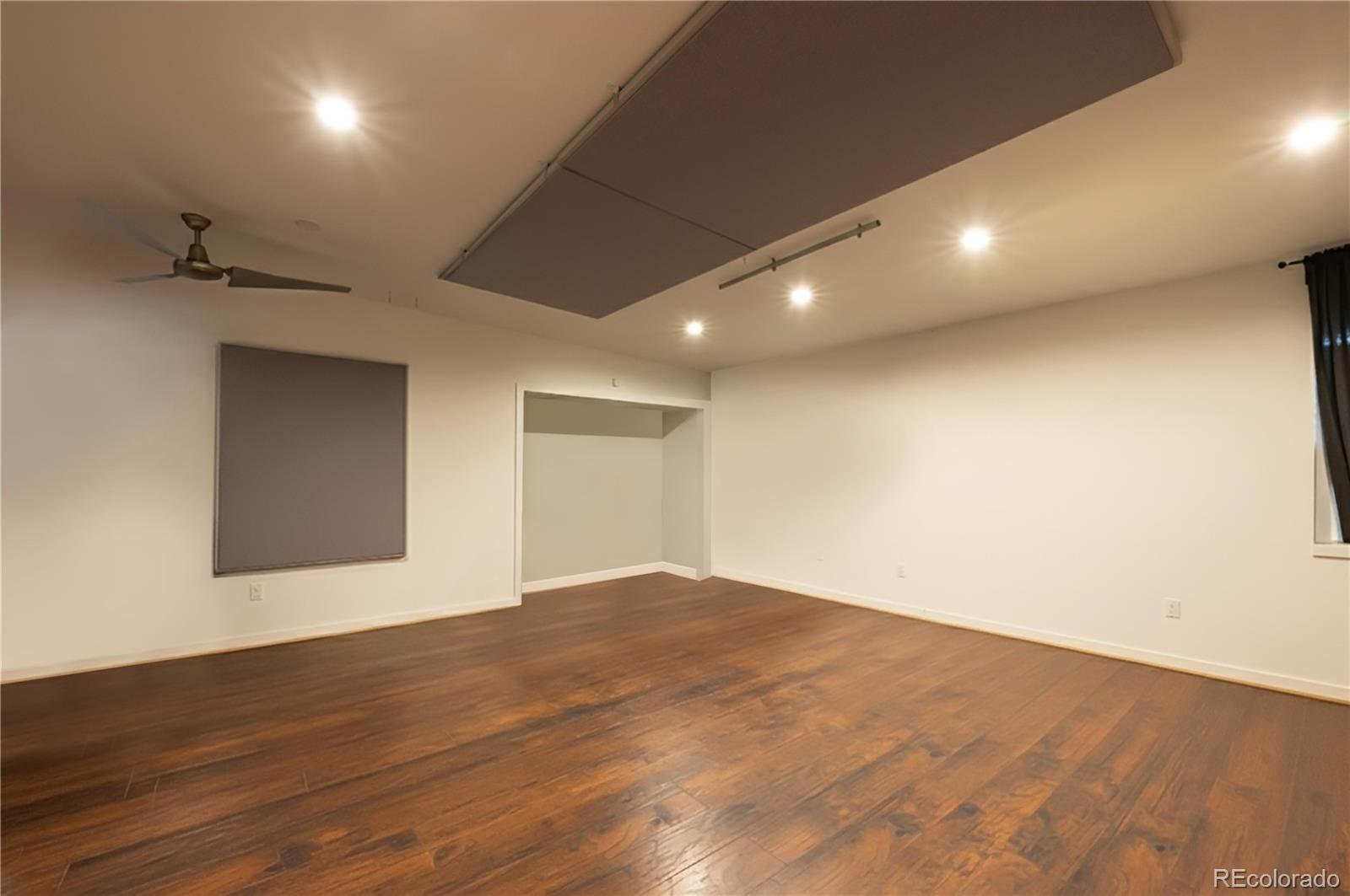 MLS Image #17 for 343 s ivy street,denver, Colorado