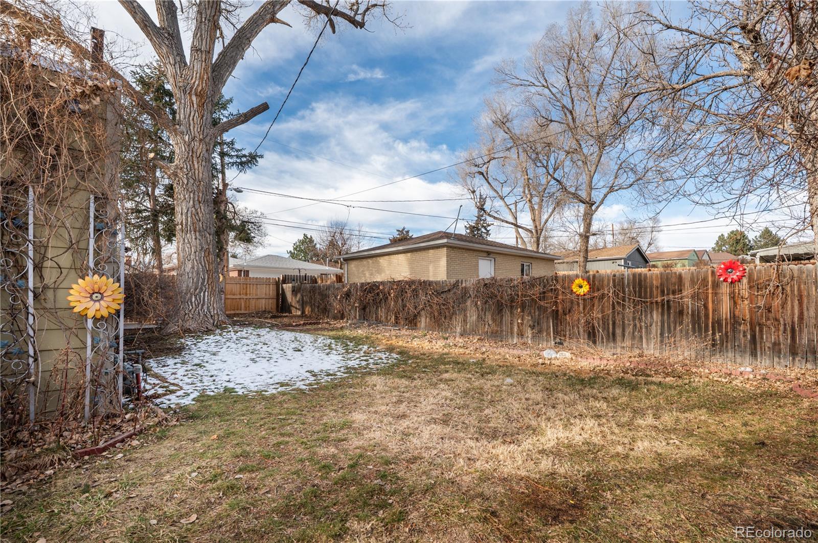 MLS Image #18 for 343 s ivy street,denver, Colorado
