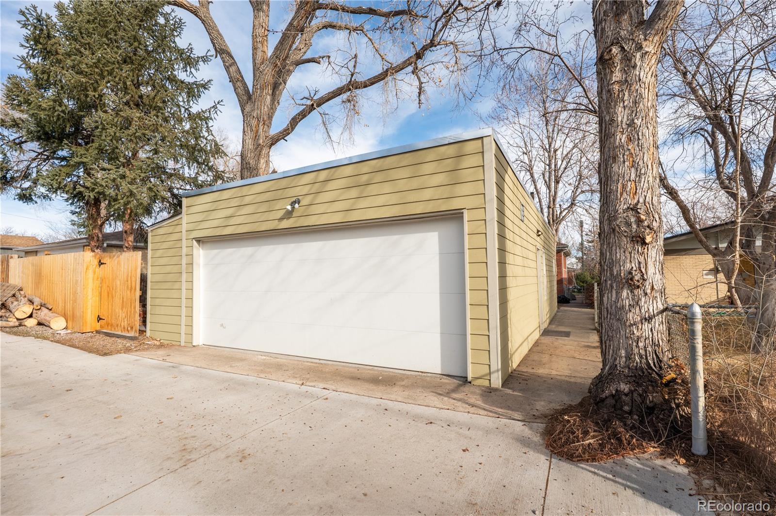 MLS Image #20 for 343 s ivy street,denver, Colorado