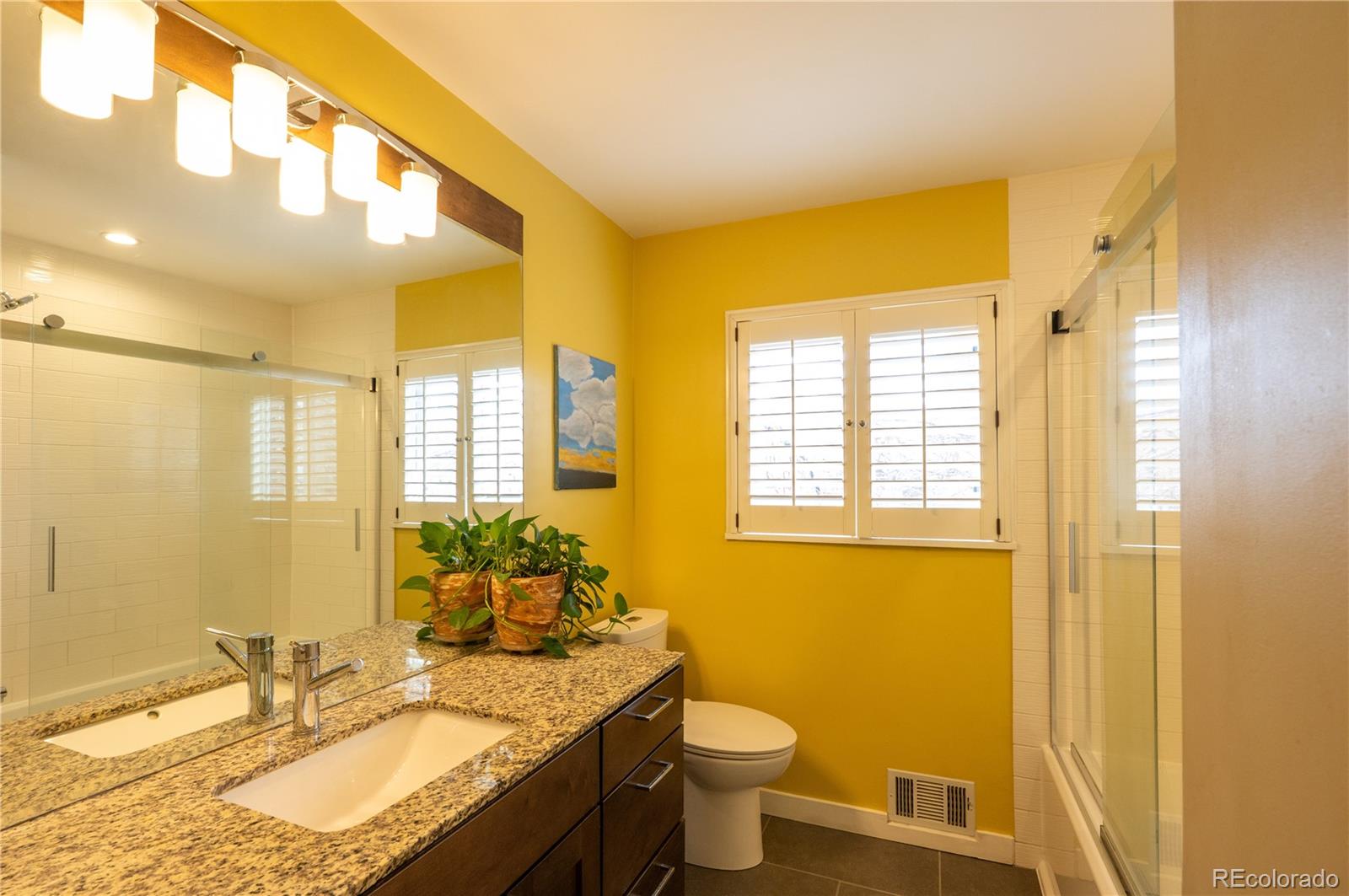MLS Image #9 for 343 s ivy street,denver, Colorado