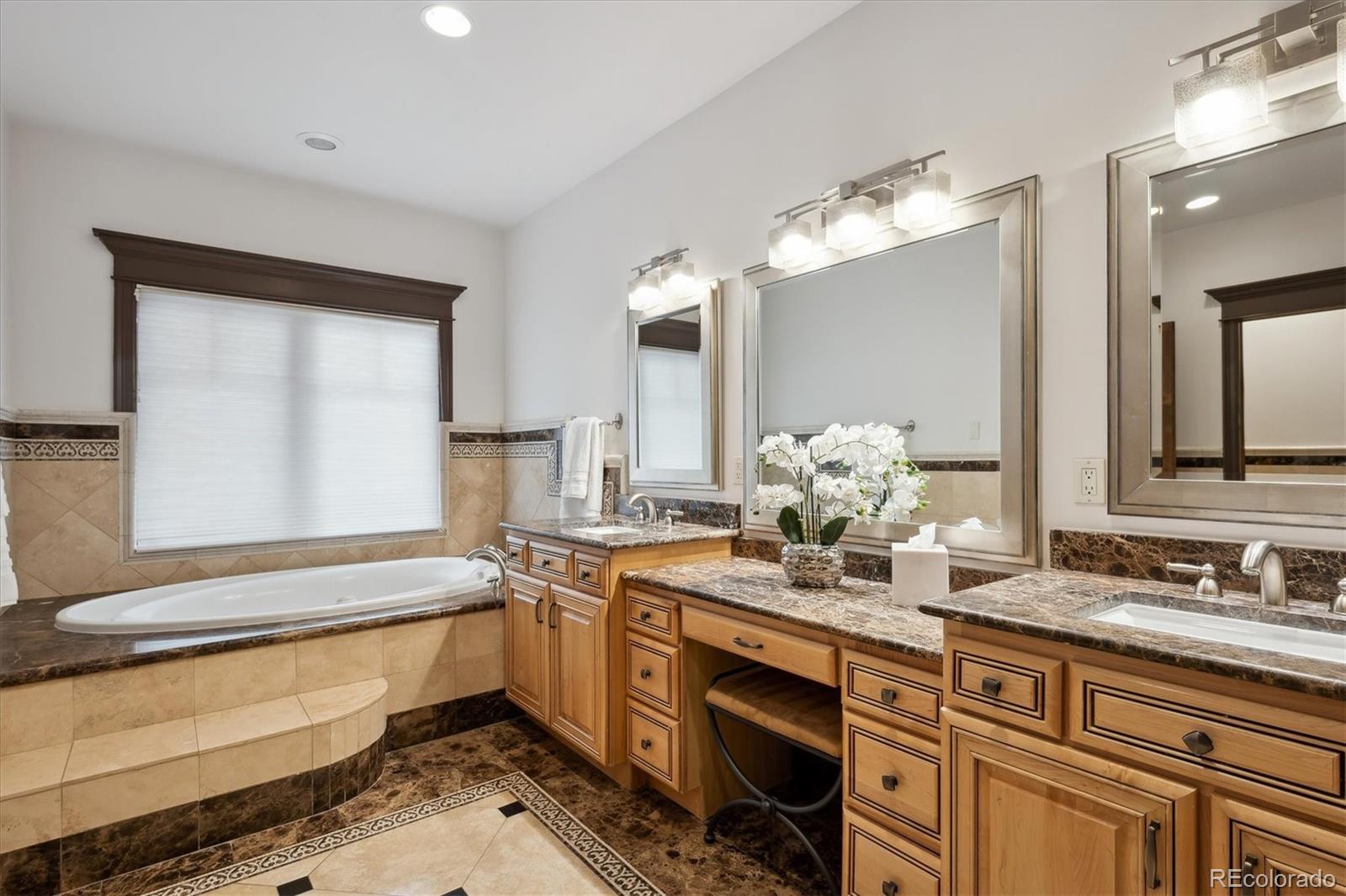 MLS Image #21 for 115 s jasmine street,denver, Colorado