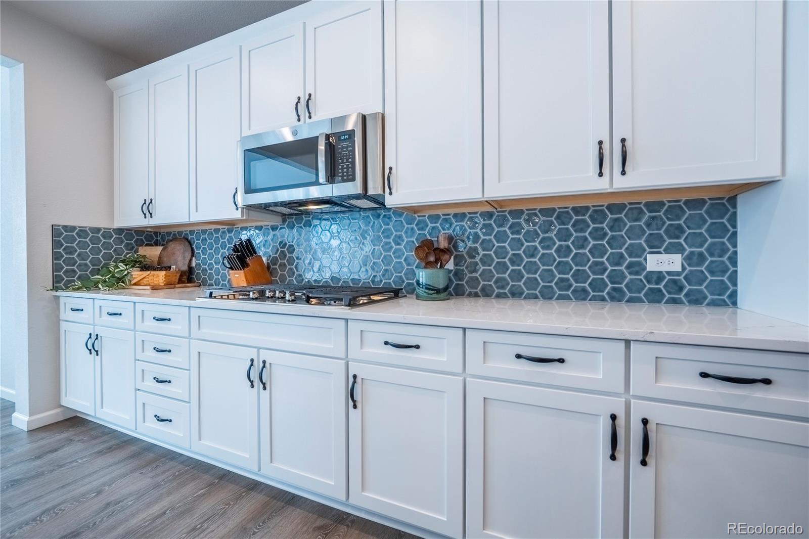 MLS Image #11 for 27444 e roxbury place,aurora, Colorado