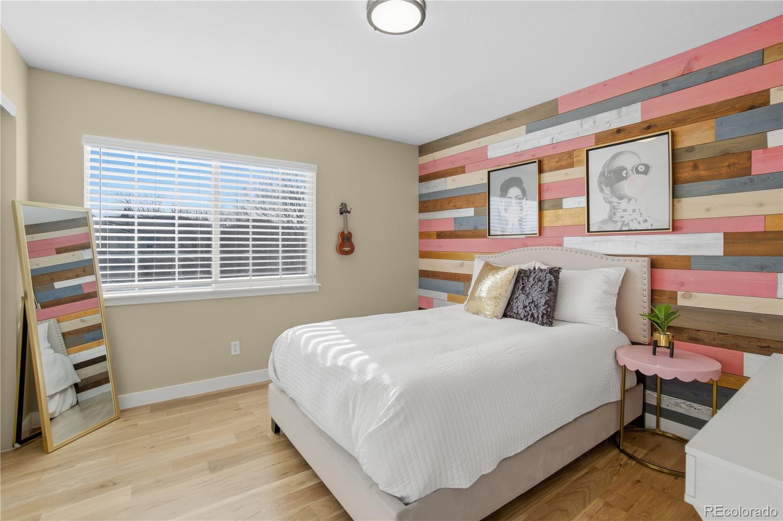 MLS Image #10 for 20655 e 49th avenue,denver, Colorado