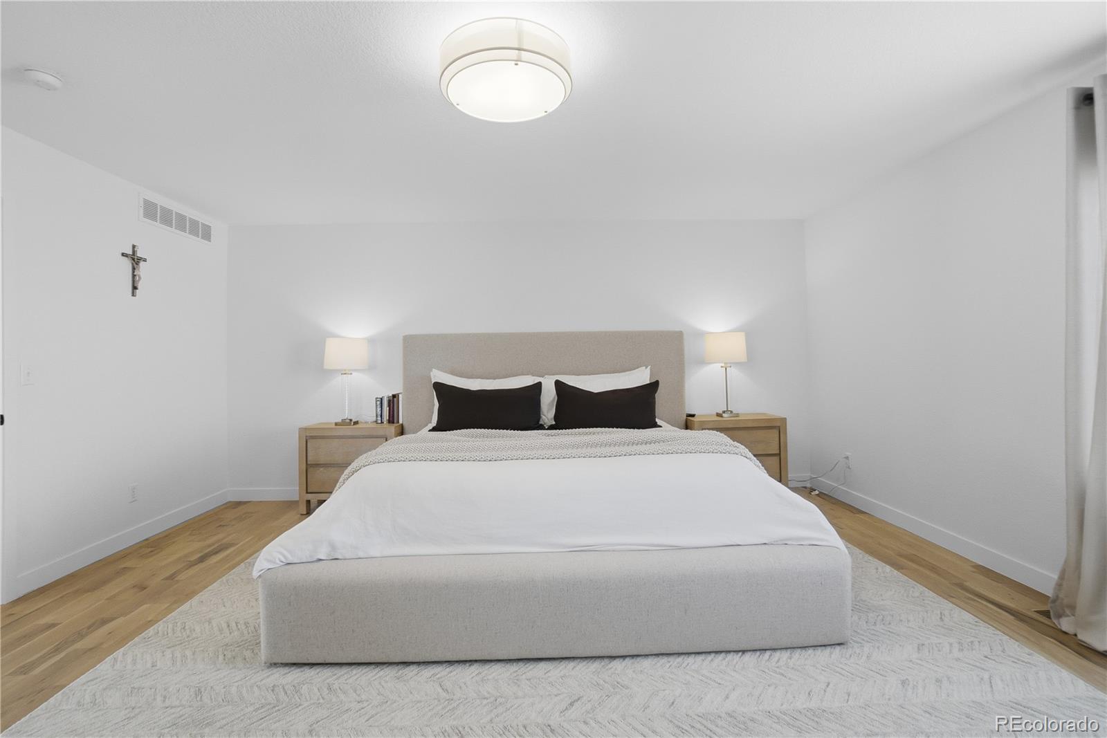 MLS Image #15 for 20655 e 49th avenue,denver, Colorado