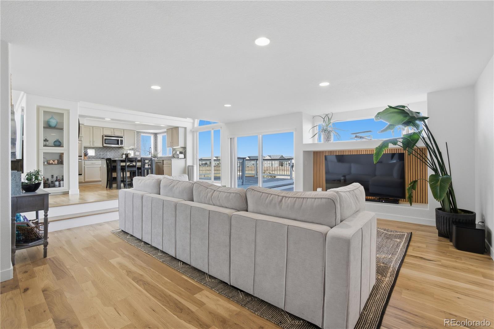 MLS Image #25 for 20655 e 49th avenue,denver, Colorado