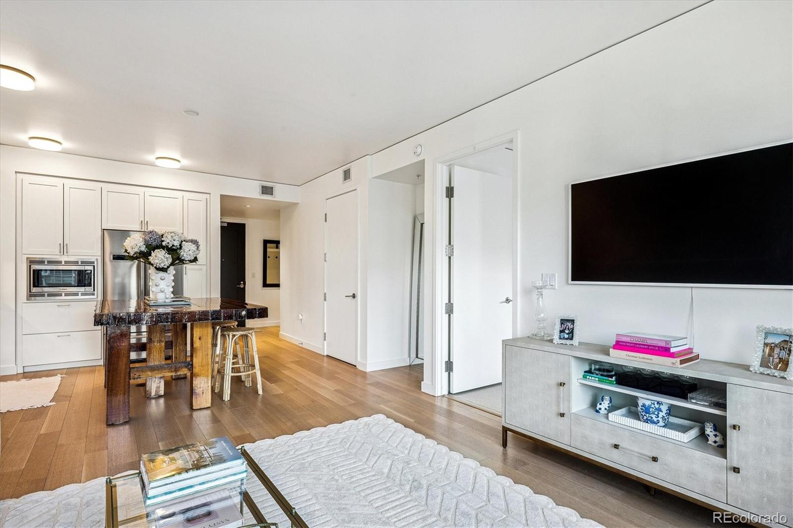 MLS Image #17 for 1750  wewatta street 1127,denver, Colorado